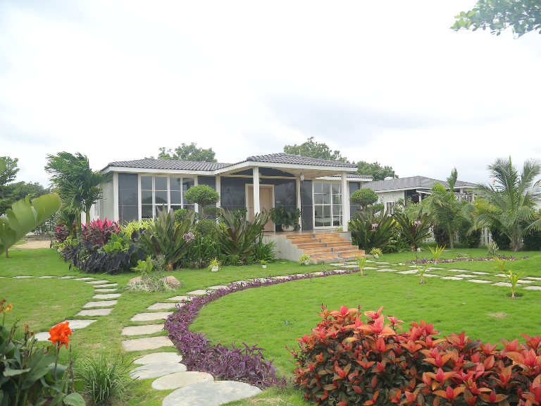 urban-trilla-farms-gallery-1