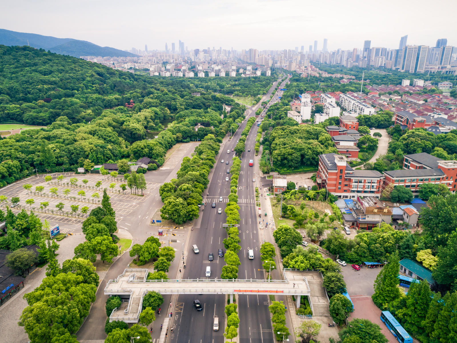 What Connectivity Really Means in West Hyderabad Today